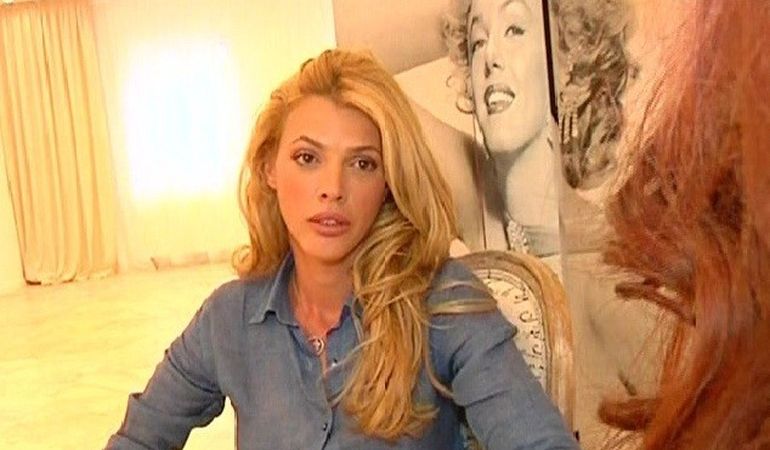 Alina Borcea trece prin cea mai neagra perioada din viata ei! Uite ce declaratii, in EXCLUSIVITATE, a facut pentru STIRILE KANAL D!